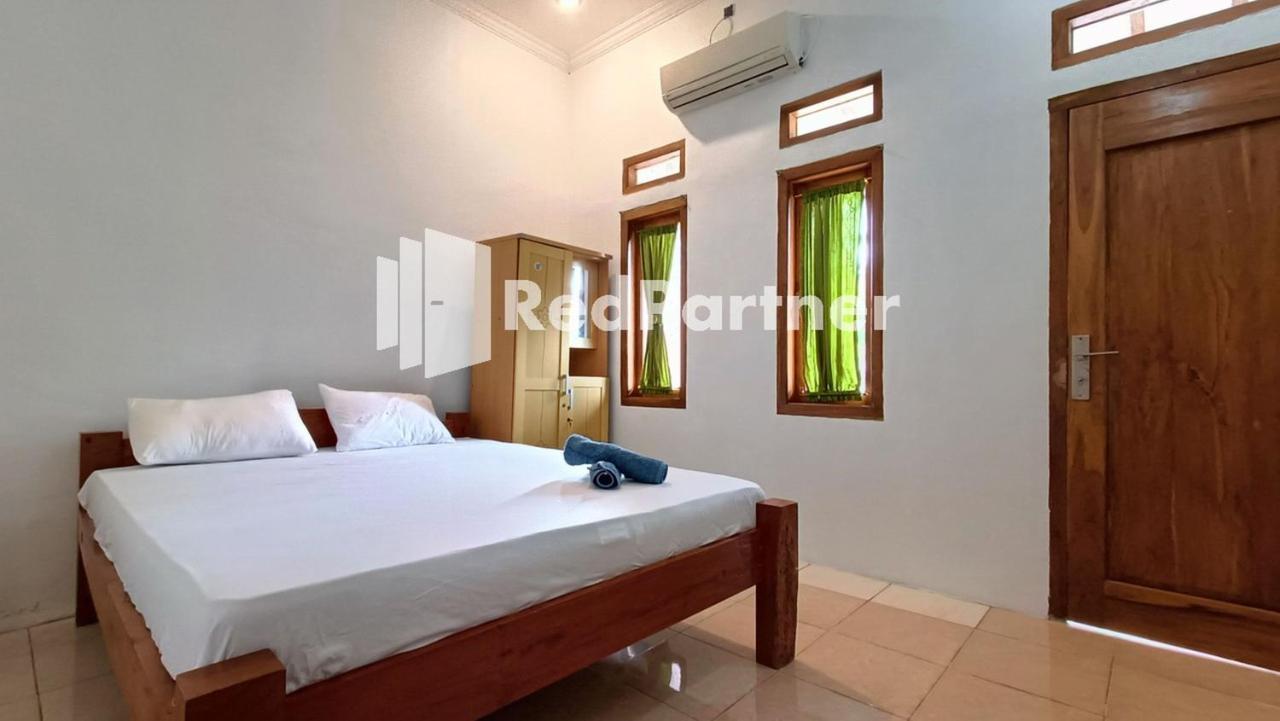 Jogo Segoro Homestay Mitra Reddoorz Near Pantai Sundak Gunungkidul Ngandong Extérieur photo