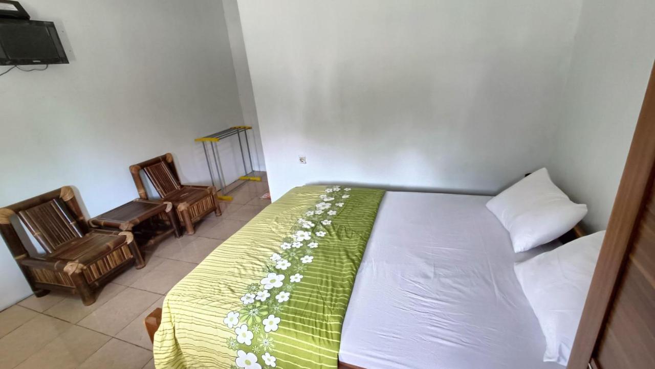 Jogo Segoro Homestay Mitra Reddoorz Near Pantai Sundak Gunungkidul Ngandong Extérieur photo